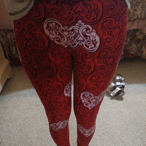 ❤SALE NWOT LULAROE VALENTINE LEGGINS - Picture 2 of 3